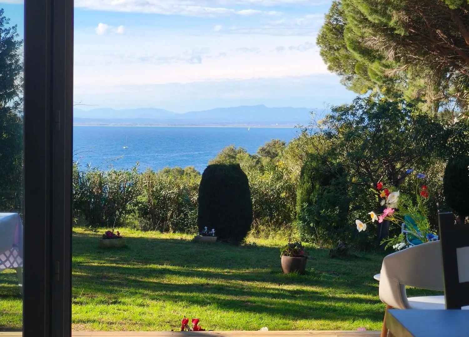 Apartment Ferienwohnung Loft Garden Sea Roses Spanien
